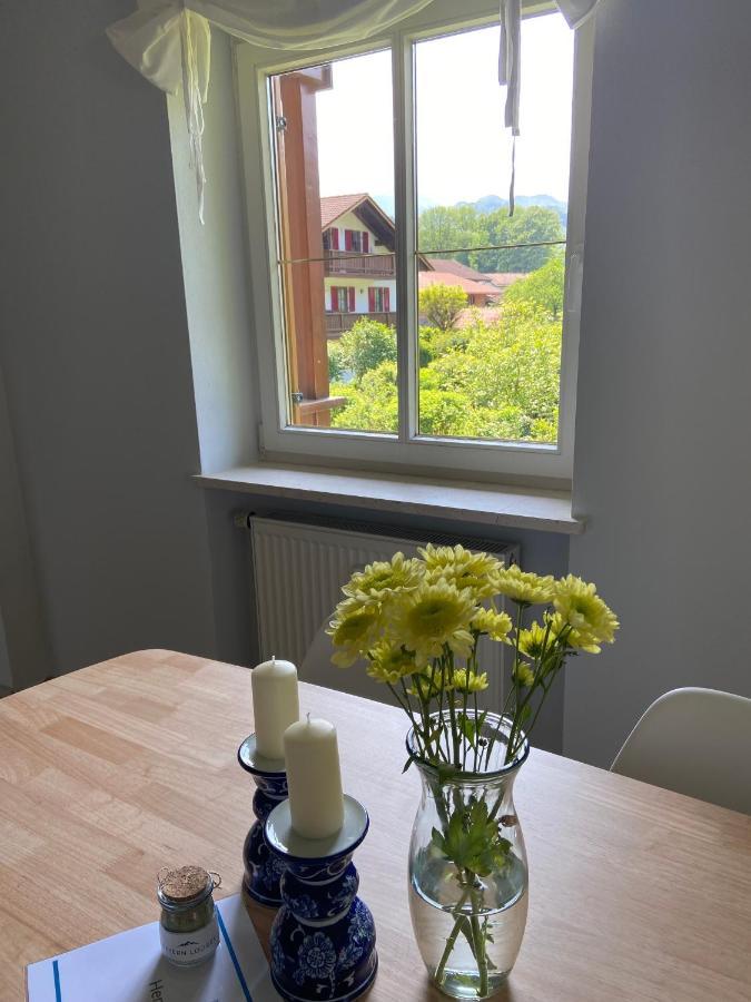 Modern Eingerichtete Wohnung Mit 2 Schlafzimmern Bergen  Eksteriør billede